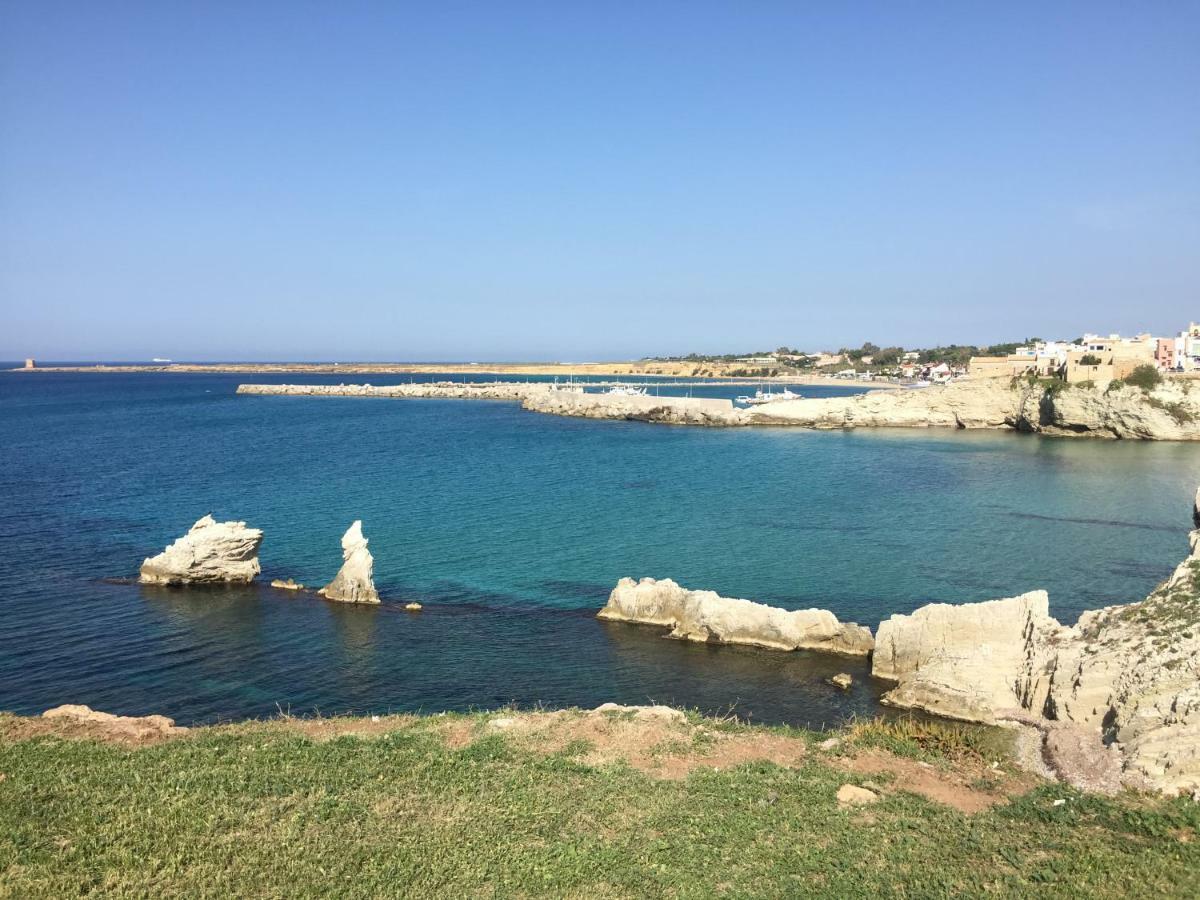 Charm Holiday تيراسيني المظهر الخارجي الصورة